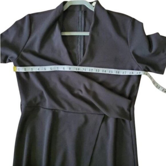 Halston black surplice sheath timeless dress size M - Picture 5 of 6